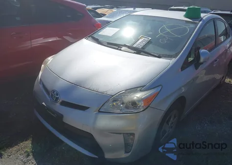 2014 Toyota Prius Three z USA, uszkodzony, nr VIN JTDKN3DU4E0387779